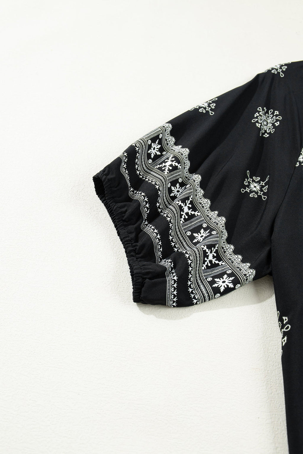Plus Size Boho Floral Boho Notch V-Neck Top