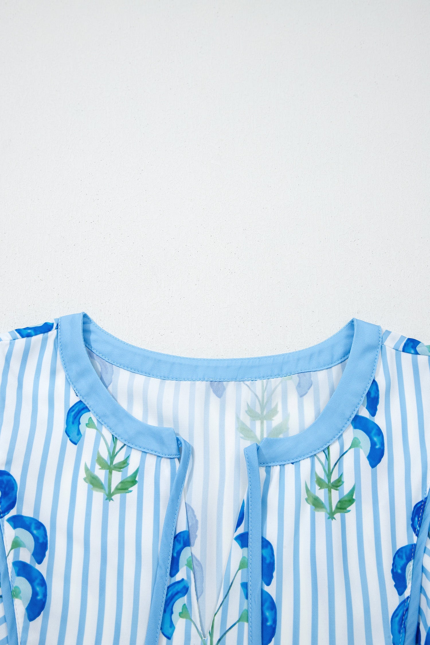 Floral Stripe Tie Notch Puff Sleeve Dress