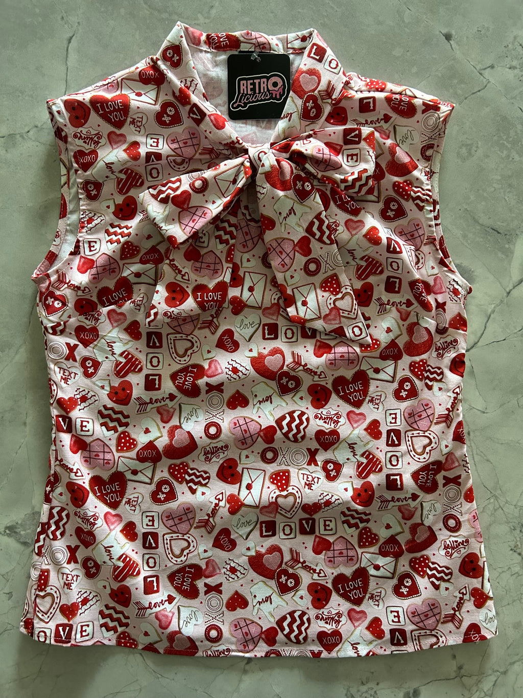 XOXO Bow Top