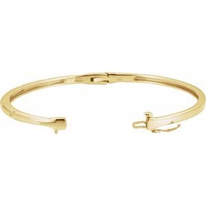 14K Yellow Gold 1/4 CTW Natural Diamond Bangle 6" Bracelet – image 2