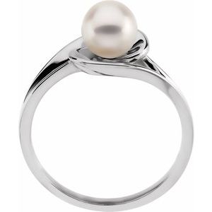 14K White Gold Cultured White Akoya Pearl Ring