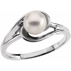 14K White Gold Cultured White Akoya Pearl Ring