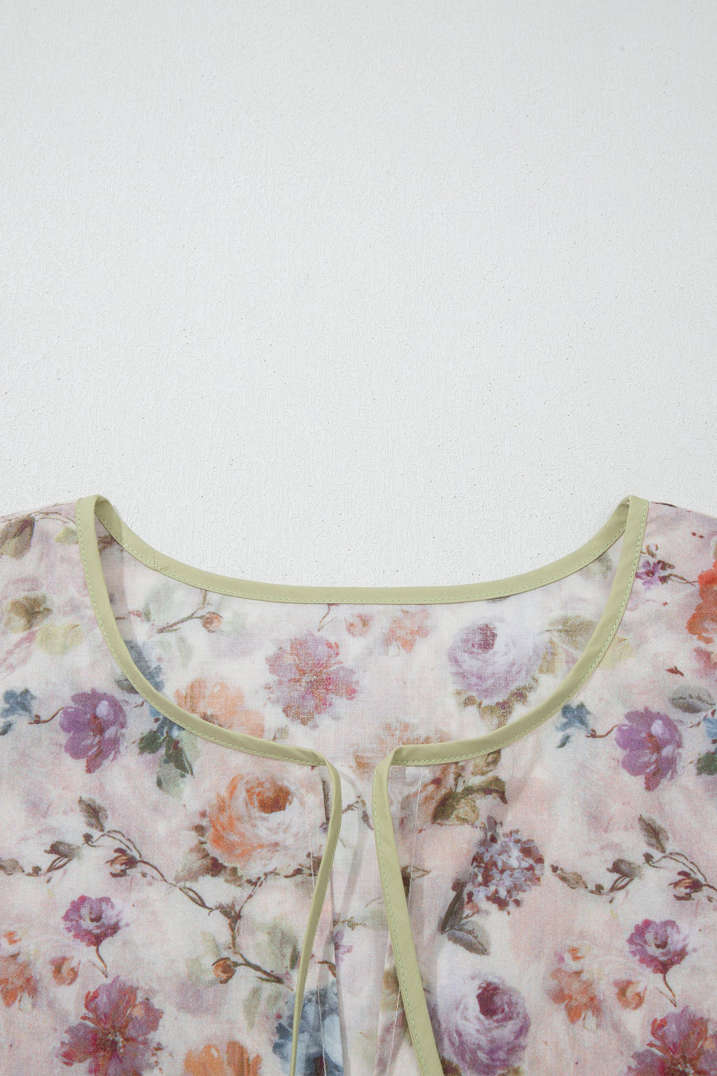 Plus Size Floral Stripe Contrast Trim Babydoll Blouse