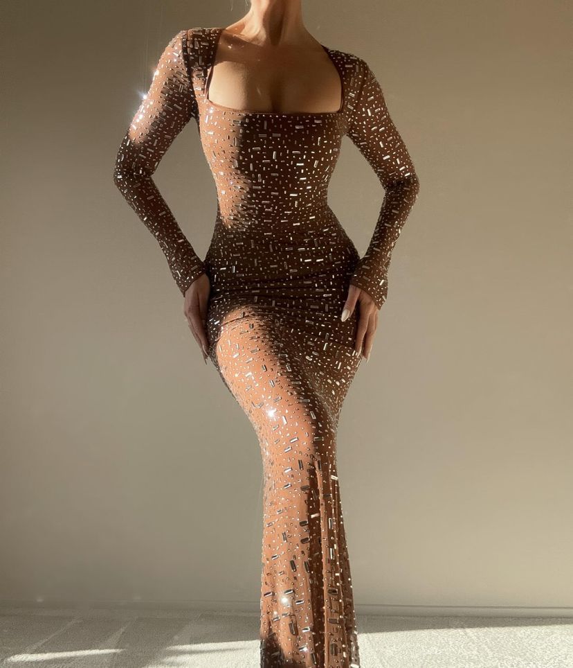Women's Slim-fit Long Sleeve Dress (See size chart where applicable)