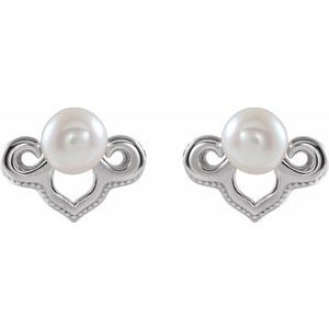 Vintage-Inspired Pearl Earrings