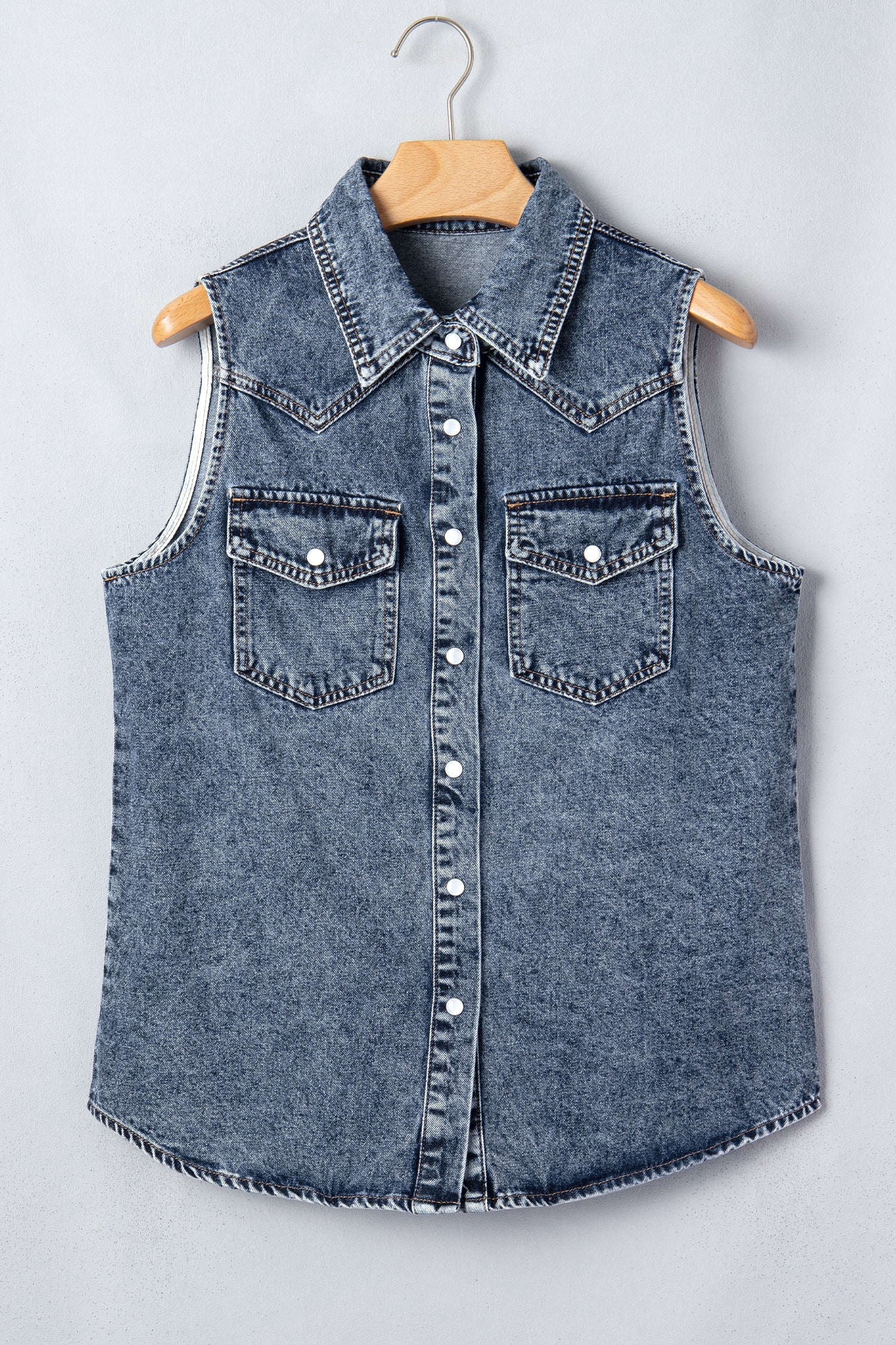 Western Solid Denim Buttoned Pocket Sleeveless Vest