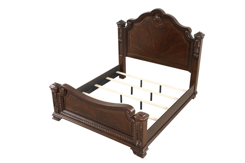 Traditional Style 4 Pc Queen Bedroom Set With Intricate Wood Carvings Made with Wood in Walnut
