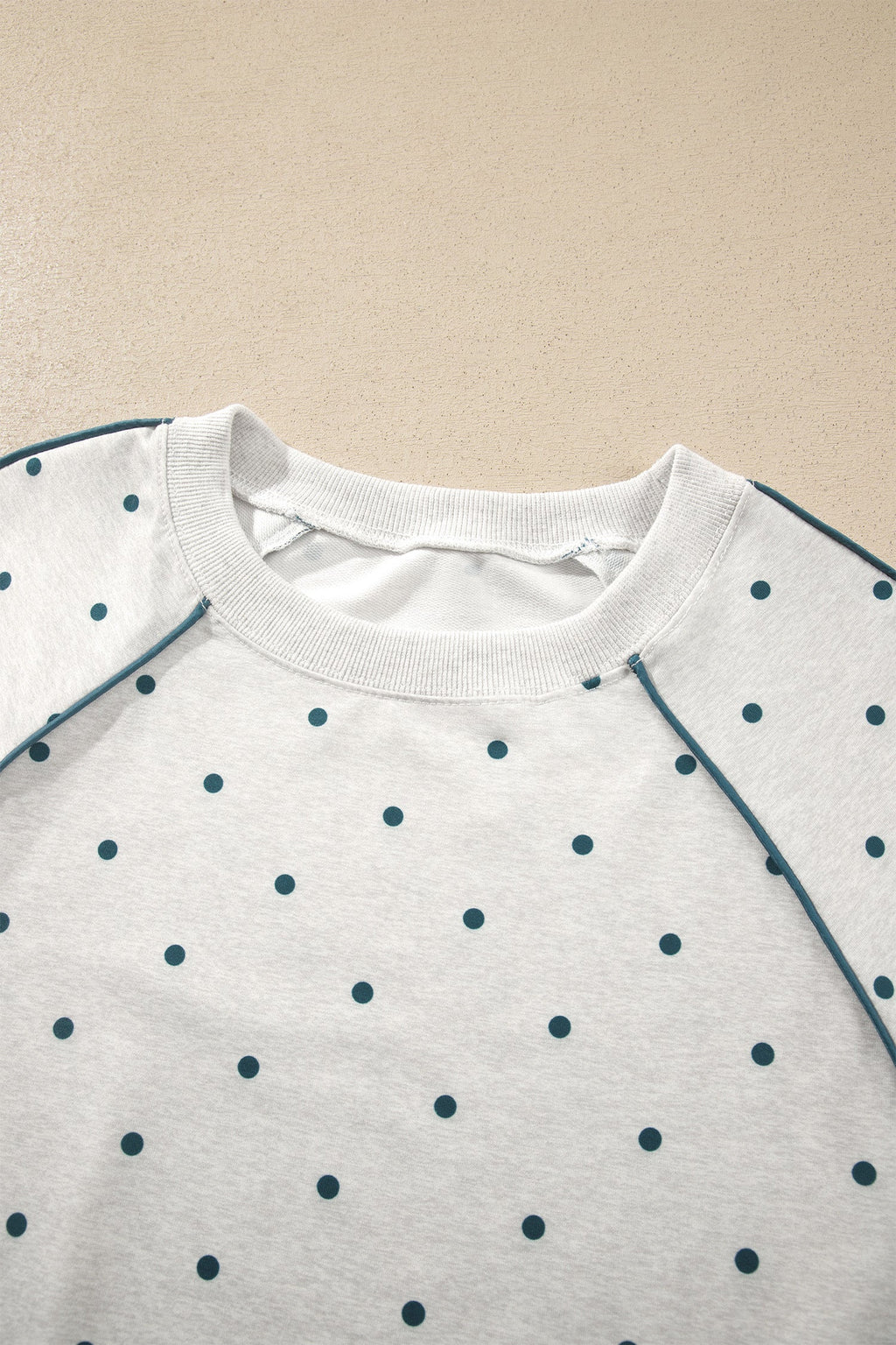 Polka Dot Piping Trim 3/4 Raglan Sleeve Top