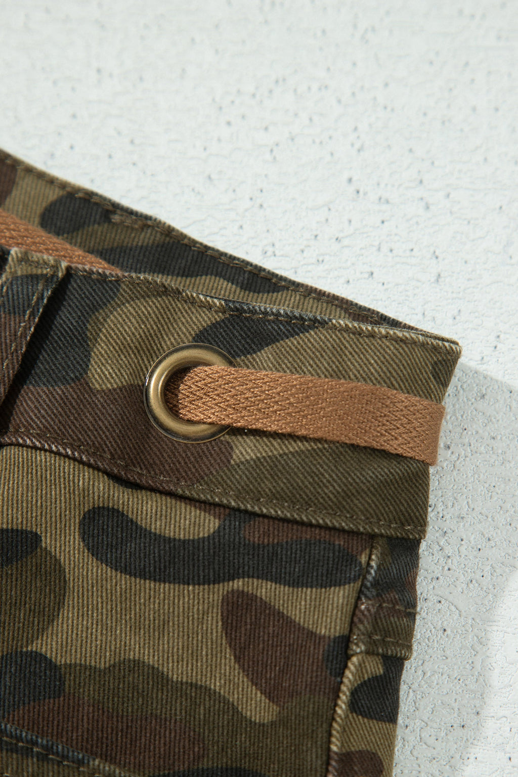 Camo Retro Grommet Tie Waist Loose Jeans