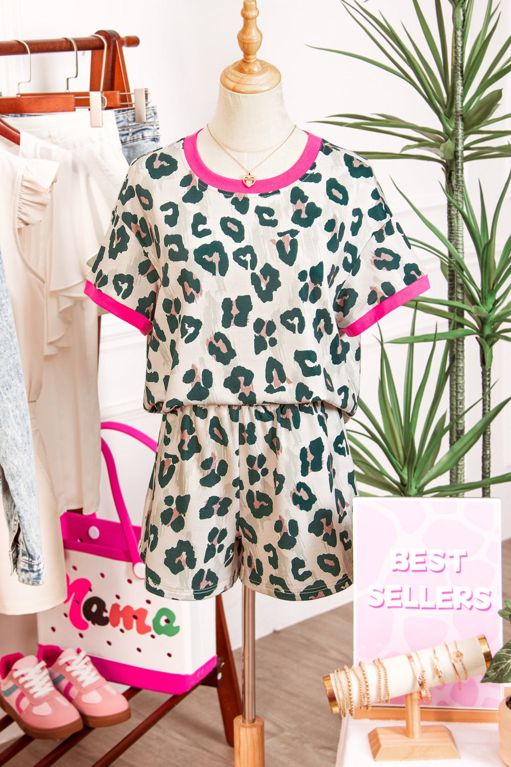 Leopard Contrast Trim Top & High Waist Shorts Set