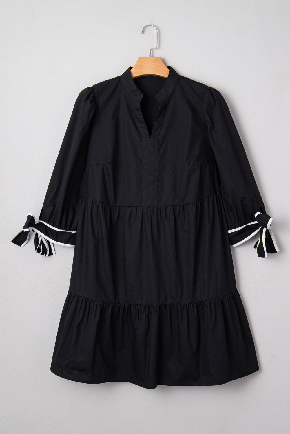 Plus Size Colorblock Knot Cuff Mini Dress