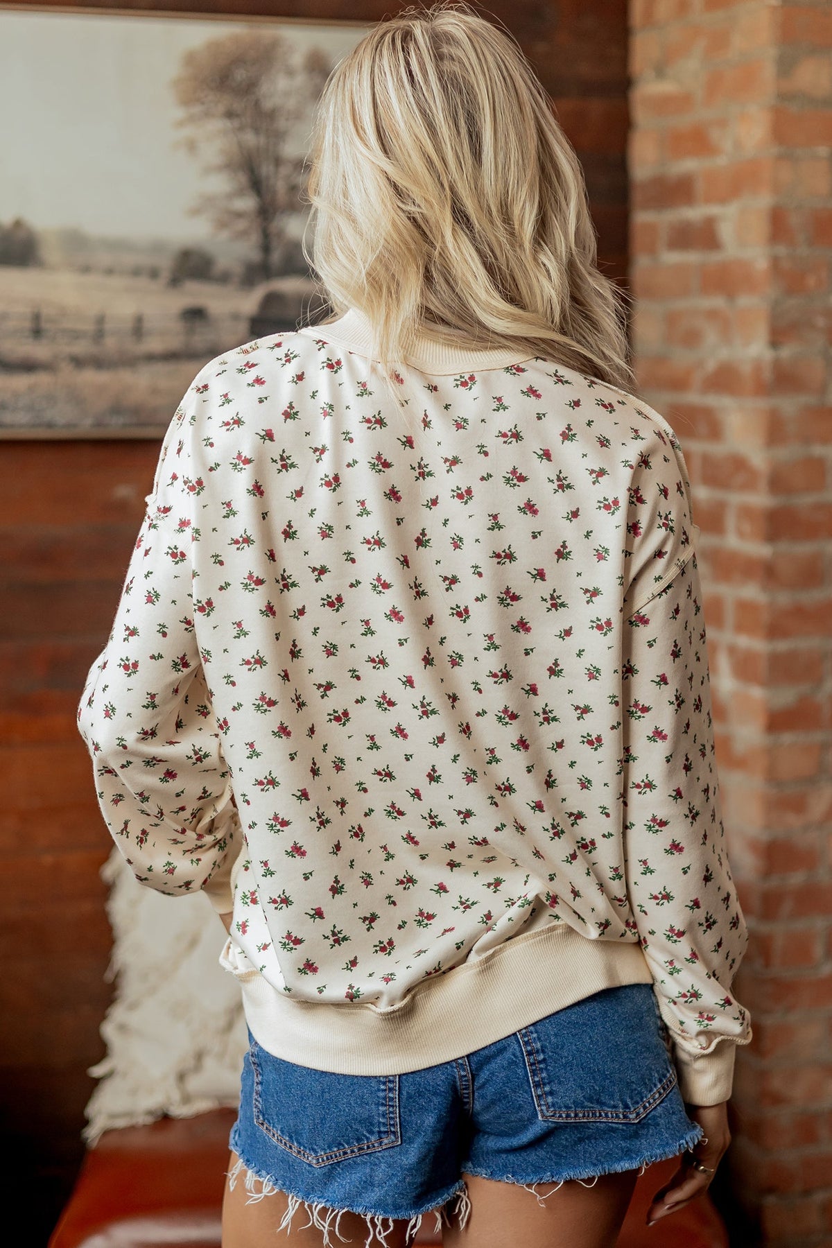 TEXAS Embroidered Floral Mock Neck Sweatshirt