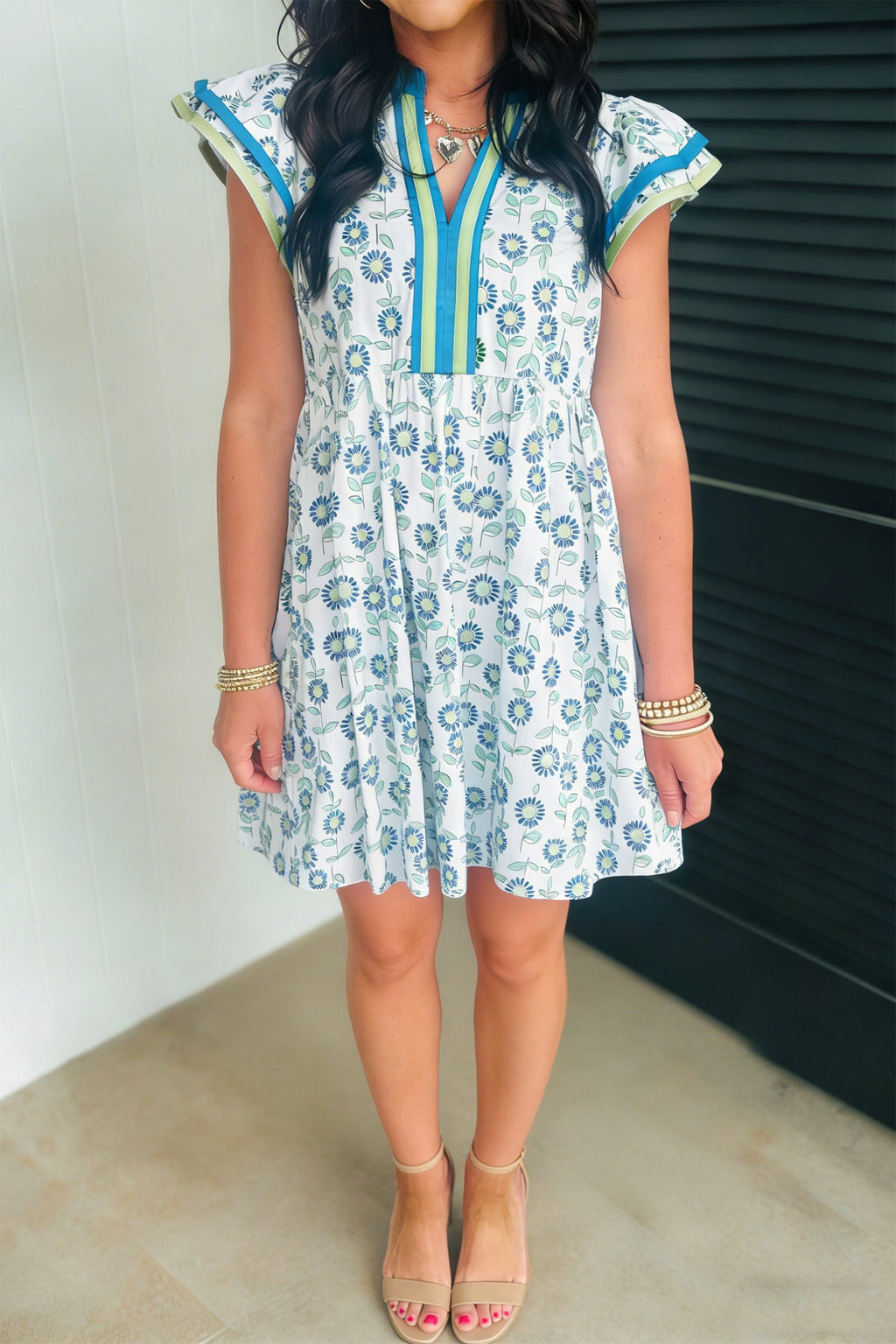 Floral Contrast Trim V-Neck Flutter Sleeve Mini Dress