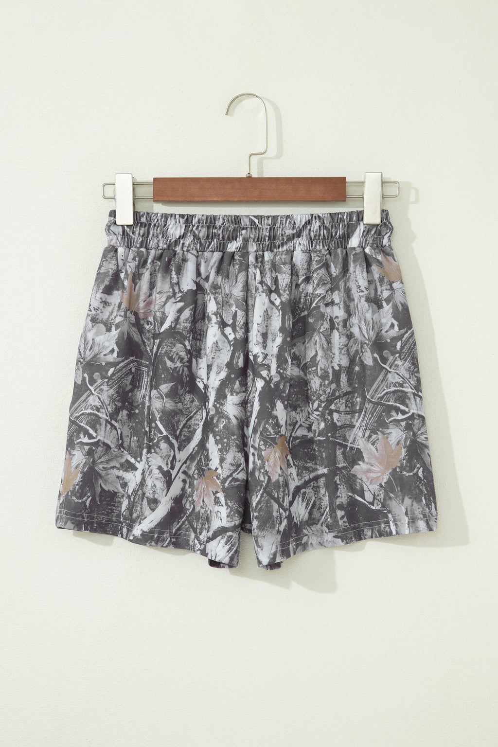 Camo Tie Elastic High Waist Shorts