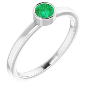 14K White Gold 4 mm Lab-Grown Emerald Ring