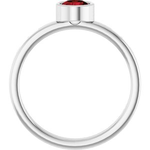 14K White Gold 5 mm Natural Mozambique Garnet Ring