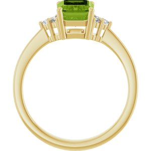 10K Yellow Gold Natural Peridot  and 1/10 CTW Lab-Grown Diamond Ring