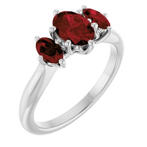 Platinum 7x5 mm Oval Natural Mozambique Garnet Ring