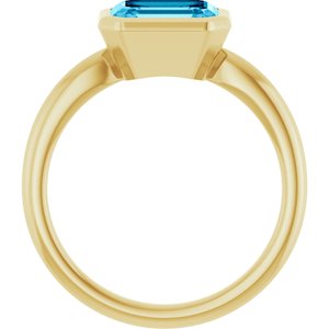 10K Yellow Gold Natural Aquamarine Solitaire Ring