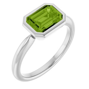 14K White Gold Natural Peridot Solitaire Ring
