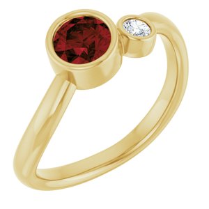 14K Yellow Gold 5 mm Natural Mozambique Garnet & .06 CT Natural Diamond Ring