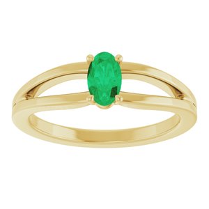 14K Yellow Gold Natural Emerald Youth Solitaire Ring