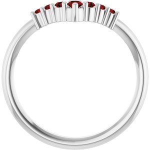 Platinum Natural Mozambique Garnet Graduated V Ring