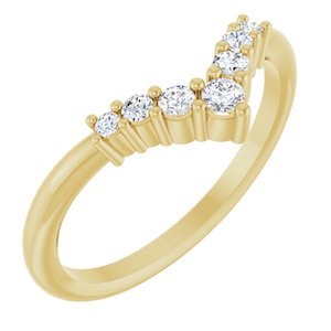 14K Yellow Gold 1/6 CTW Natural Diamond Graduated V Ring