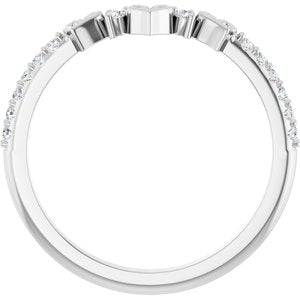 Platinum 1/6 CTW Natural Diamond Heart Contour Band