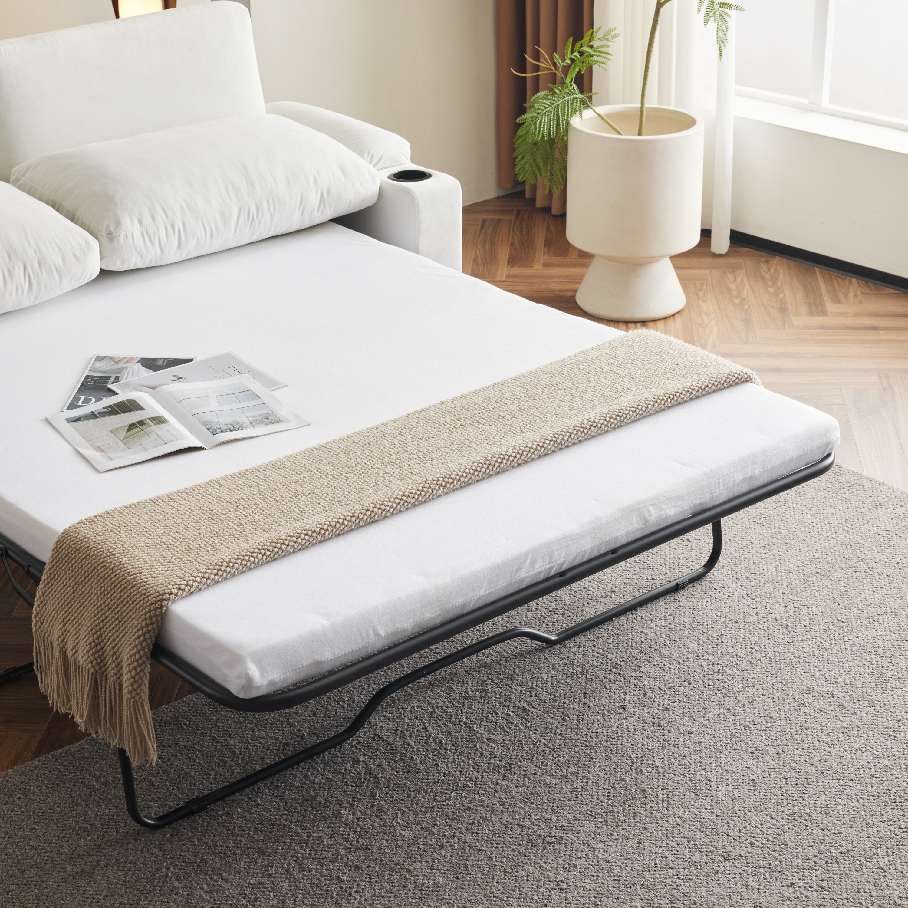 Pull-out sofa bed, chenille material, pull-out queen sofa bed, with USB charging, mobile phone holder, memory sofa, removable and washable cushions, suitable for living room, bedroom, apartment, white