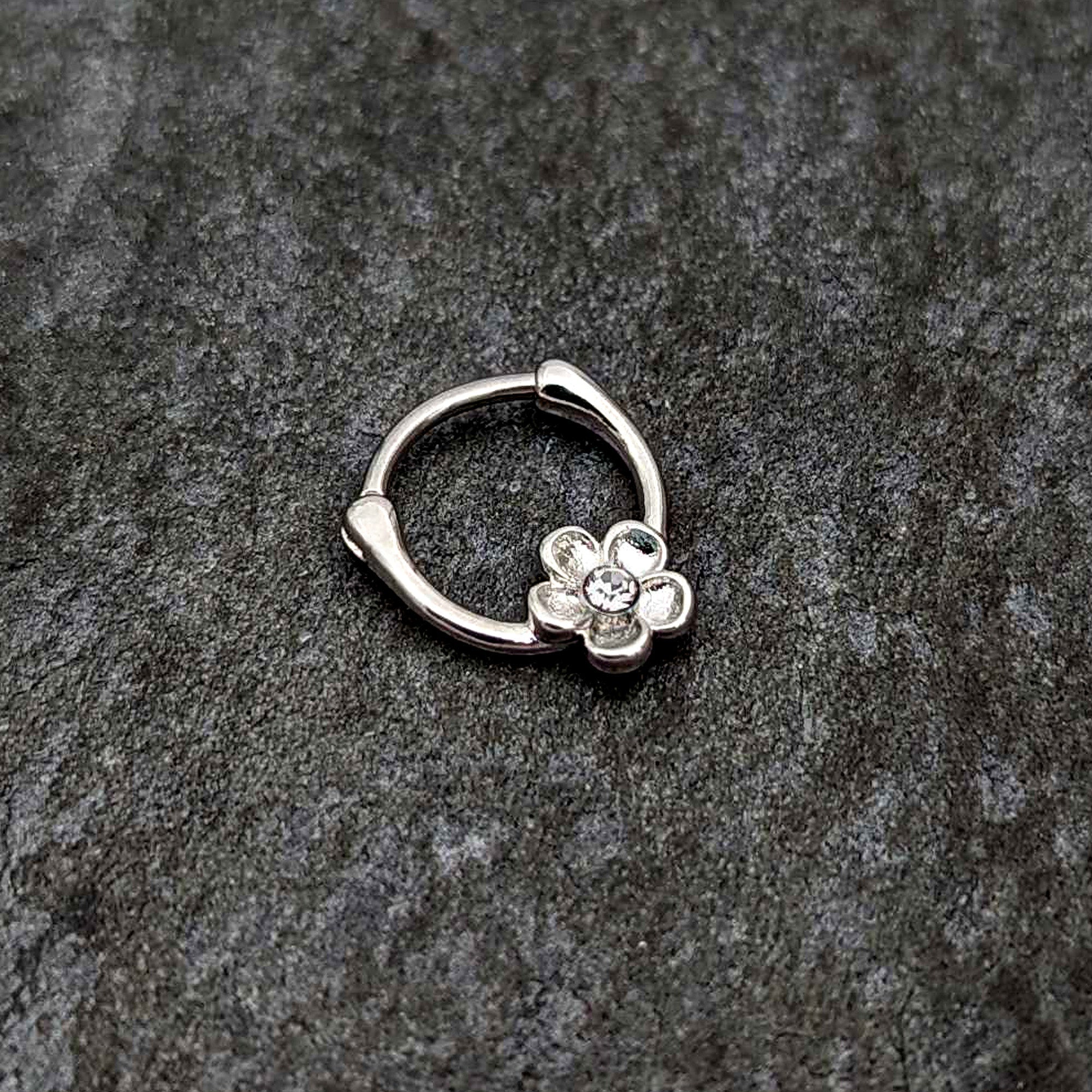 16G 5/16 Clear Gem Sweetheart Flower Cartilage Clicker