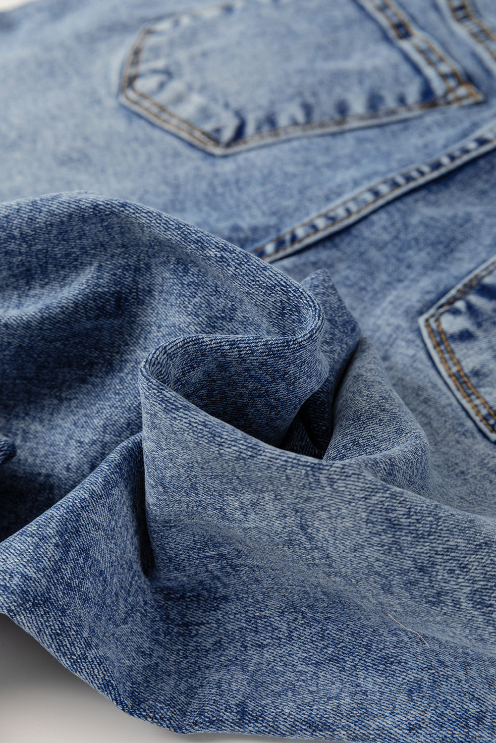 Denim Center Seam Cuffed Hem Straight High Waist Jeans