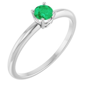 14K White Gold Imitation Emerald Ring