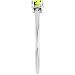 14K White Gold Imitation Peridot Ring