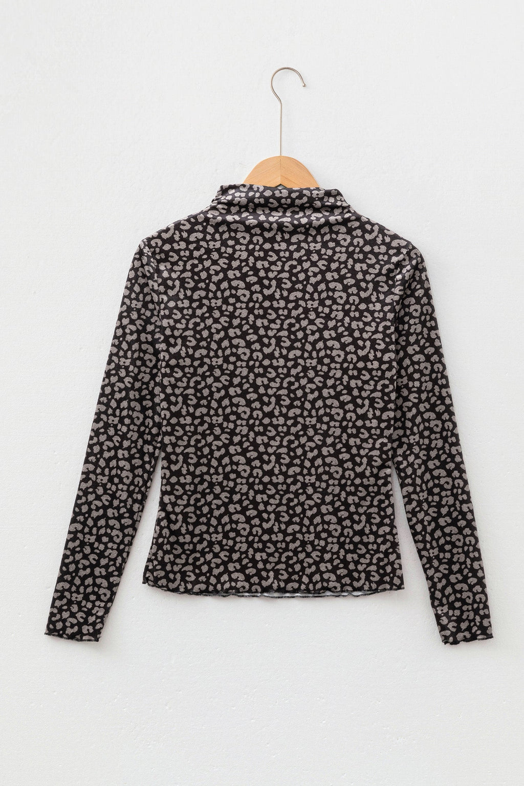Leopard Long Sleeve Pullover Western Style Top