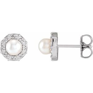Halo-Style Pearl Earrings
