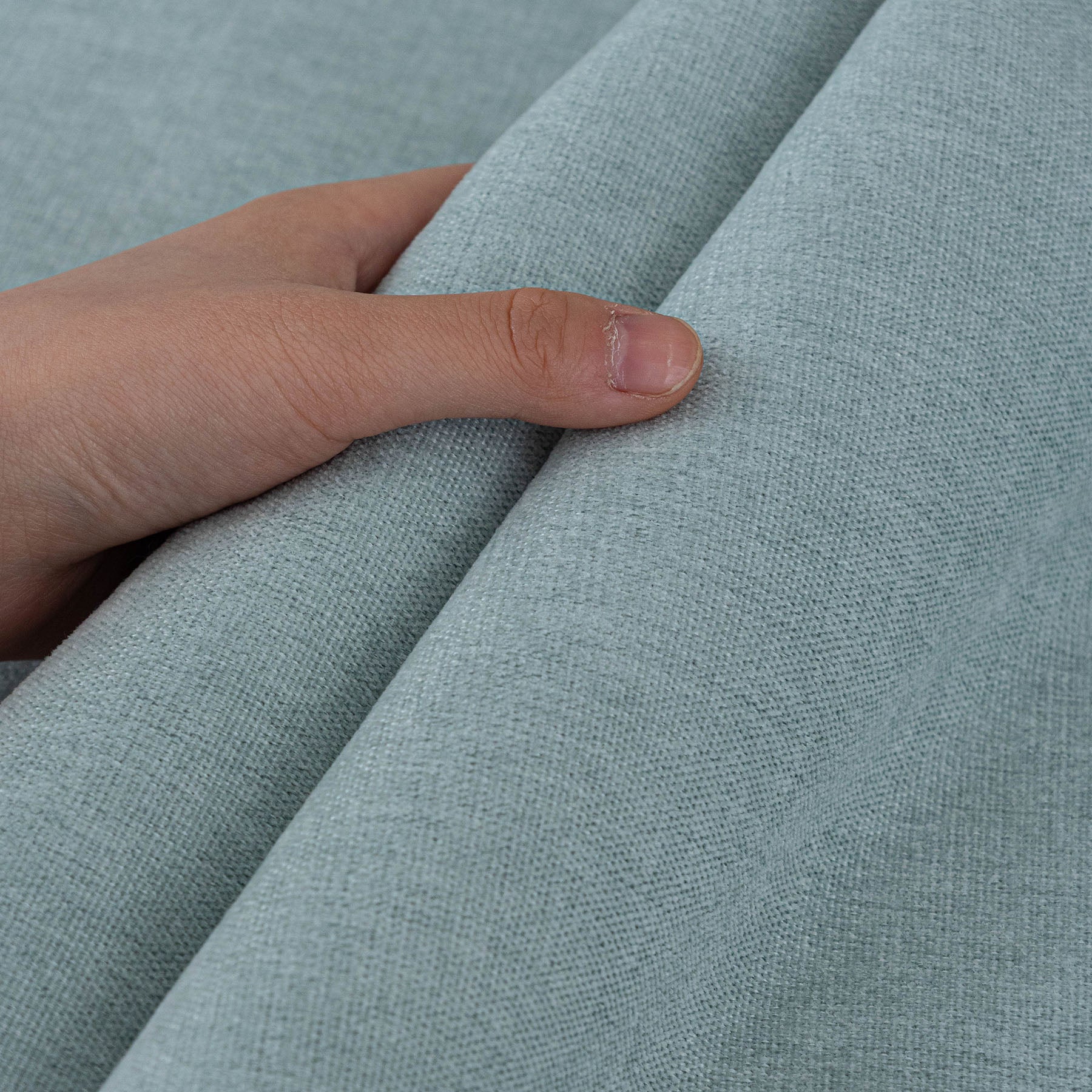 Water Repellent Couch Cover, Non Slip Furniture Protector for Leather & Fabric Sofa