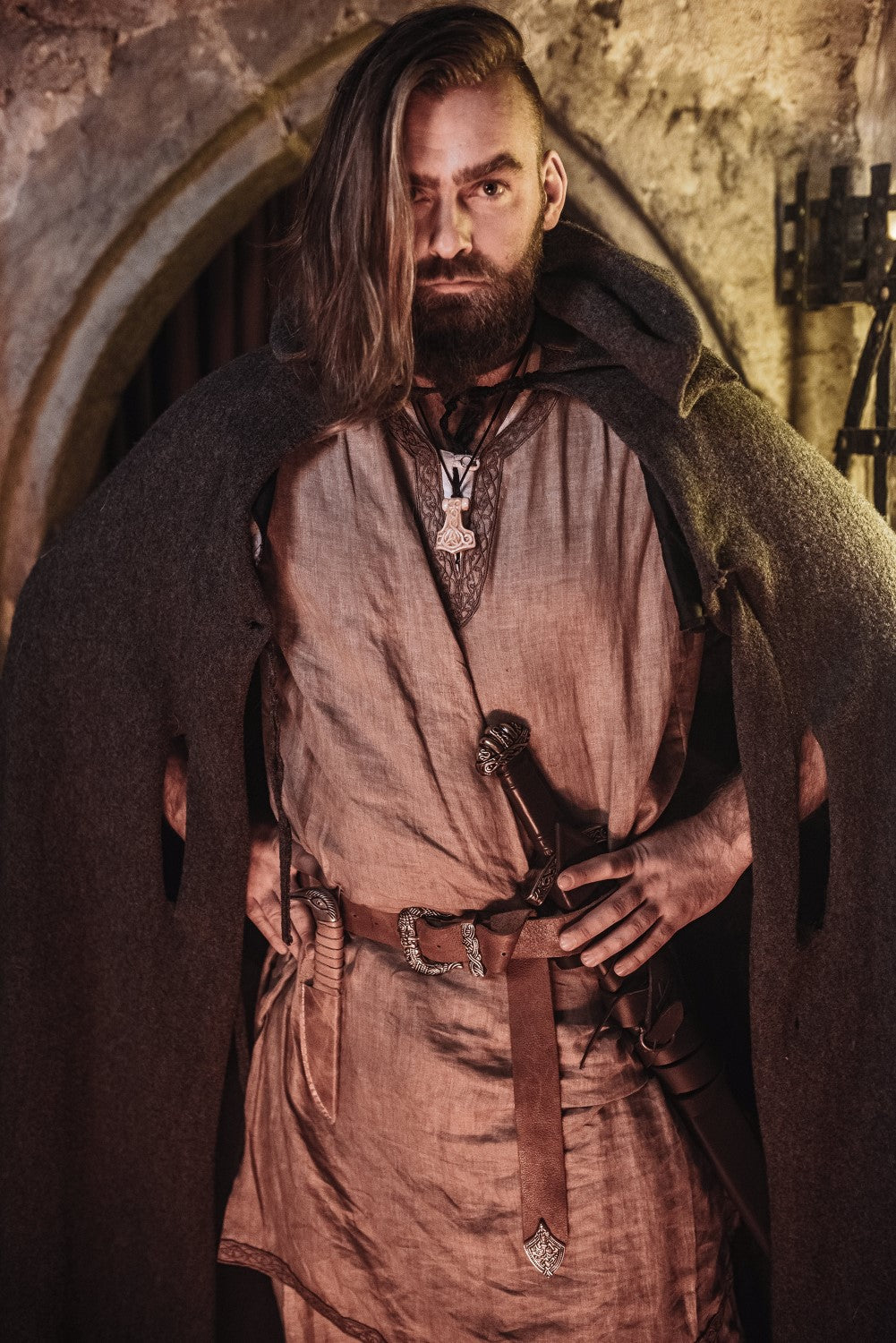Linen Viking Tunic – Medieval Reenactment Shirt