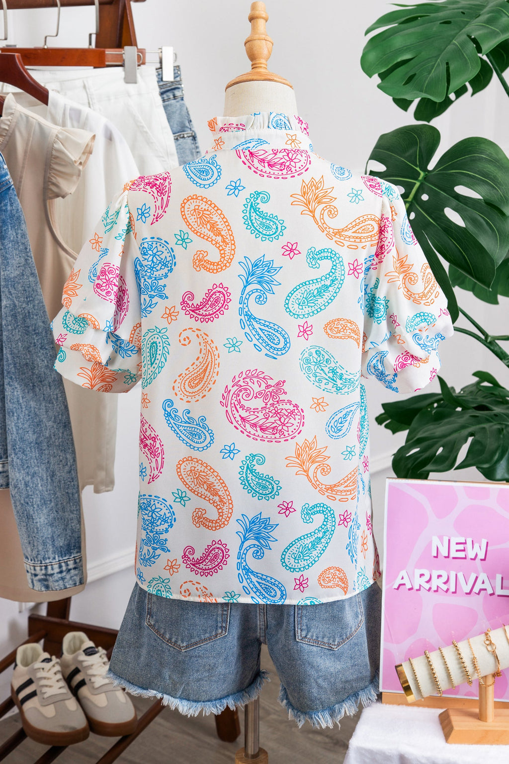 Paisley Button Keyhole Puff Sleeve Blouse