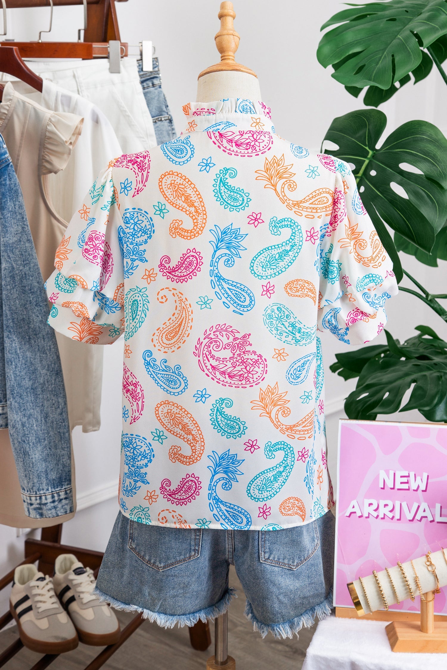 Paisley Button Keyhole Puff Sleeve Blouse
