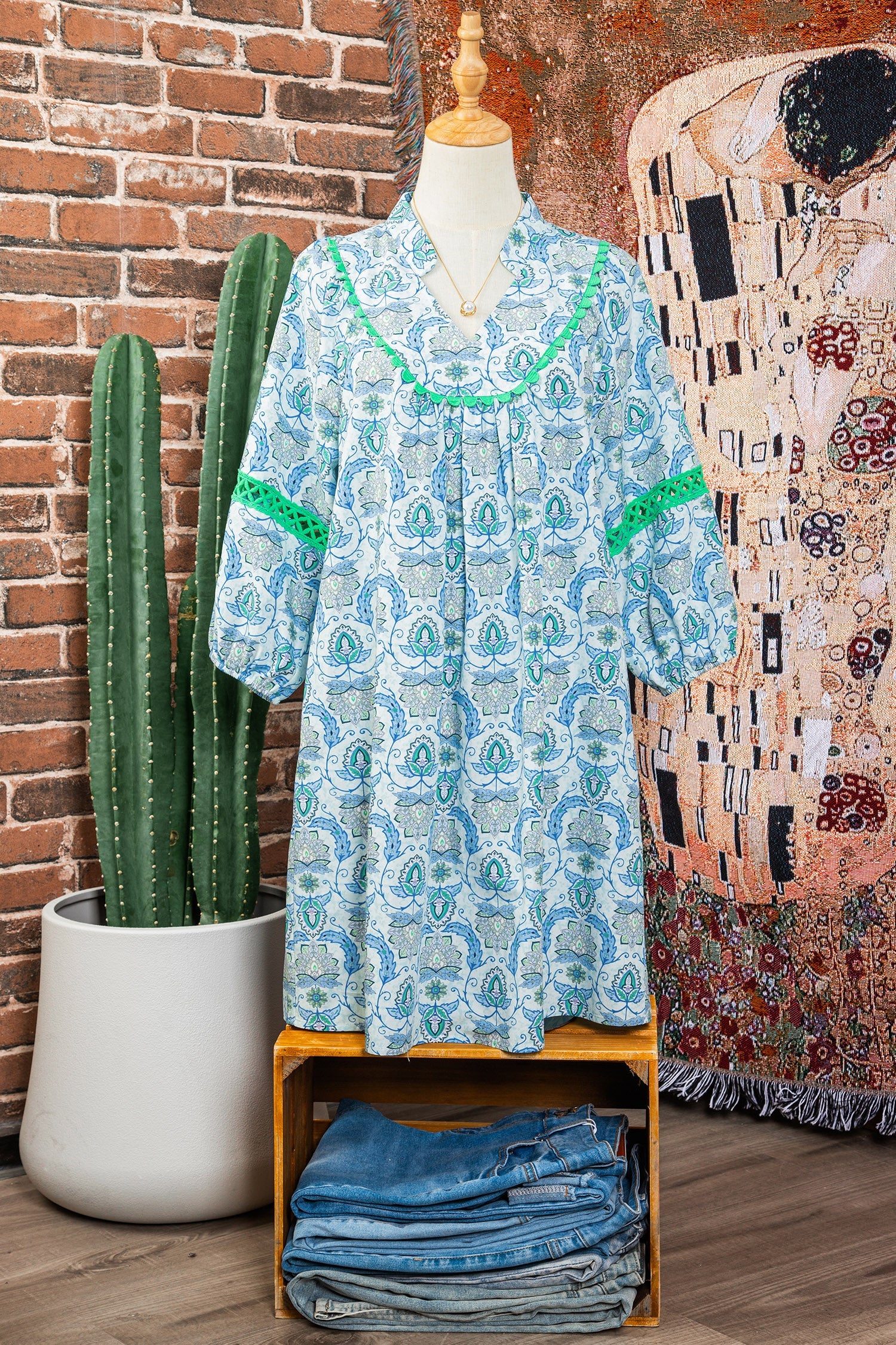 Paisley Patchwork Contrast Bracelet Sleeve Mini Dress