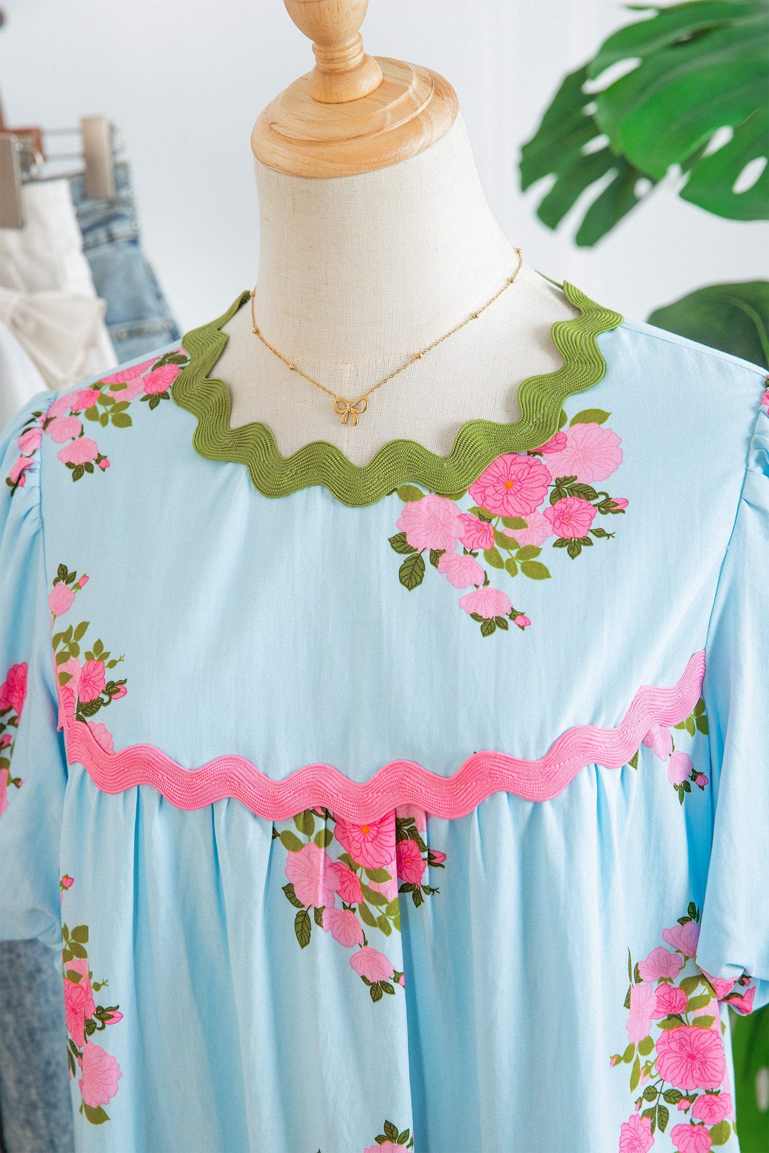 Floral Contrast Ricrac Trim Bubble Sleeve Dress