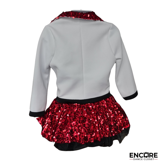 Showstopper Chic