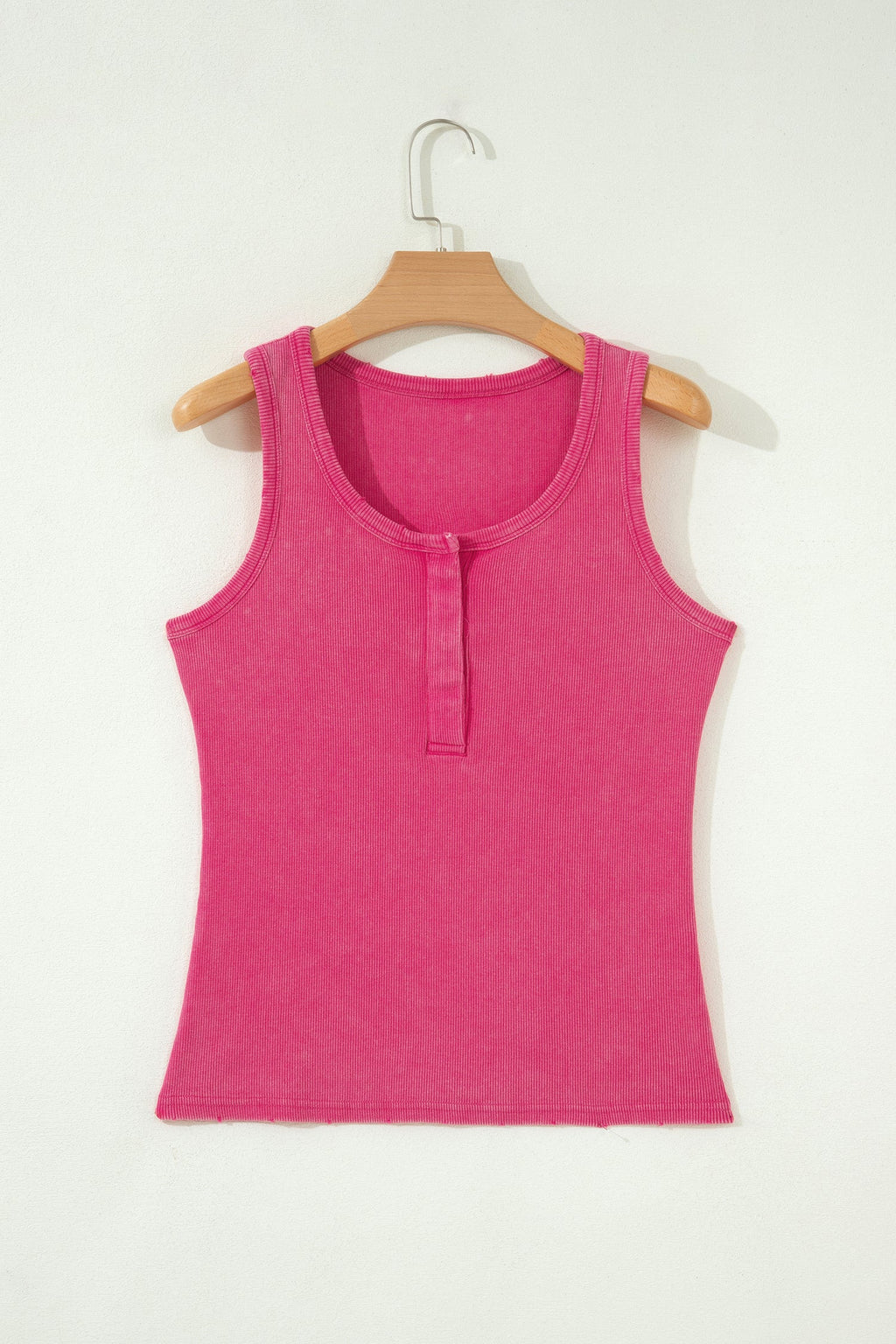Solid Distressed Ribbed Mineral Wash Tank