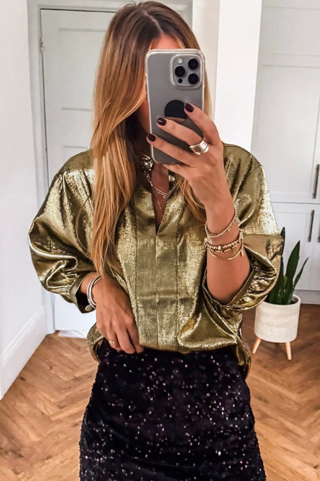 Metallic Split Neck 3/4 Sleeve Blouse
