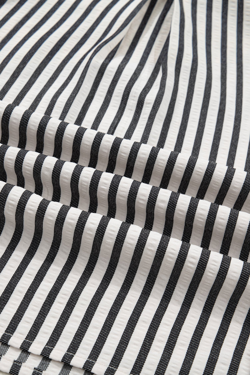Stripe Collared V-Neck Bubble Sleeve Blouse