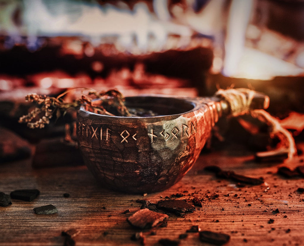 Kuksa Cup – Hand-Carved Scandinavian Bushcraft Mug