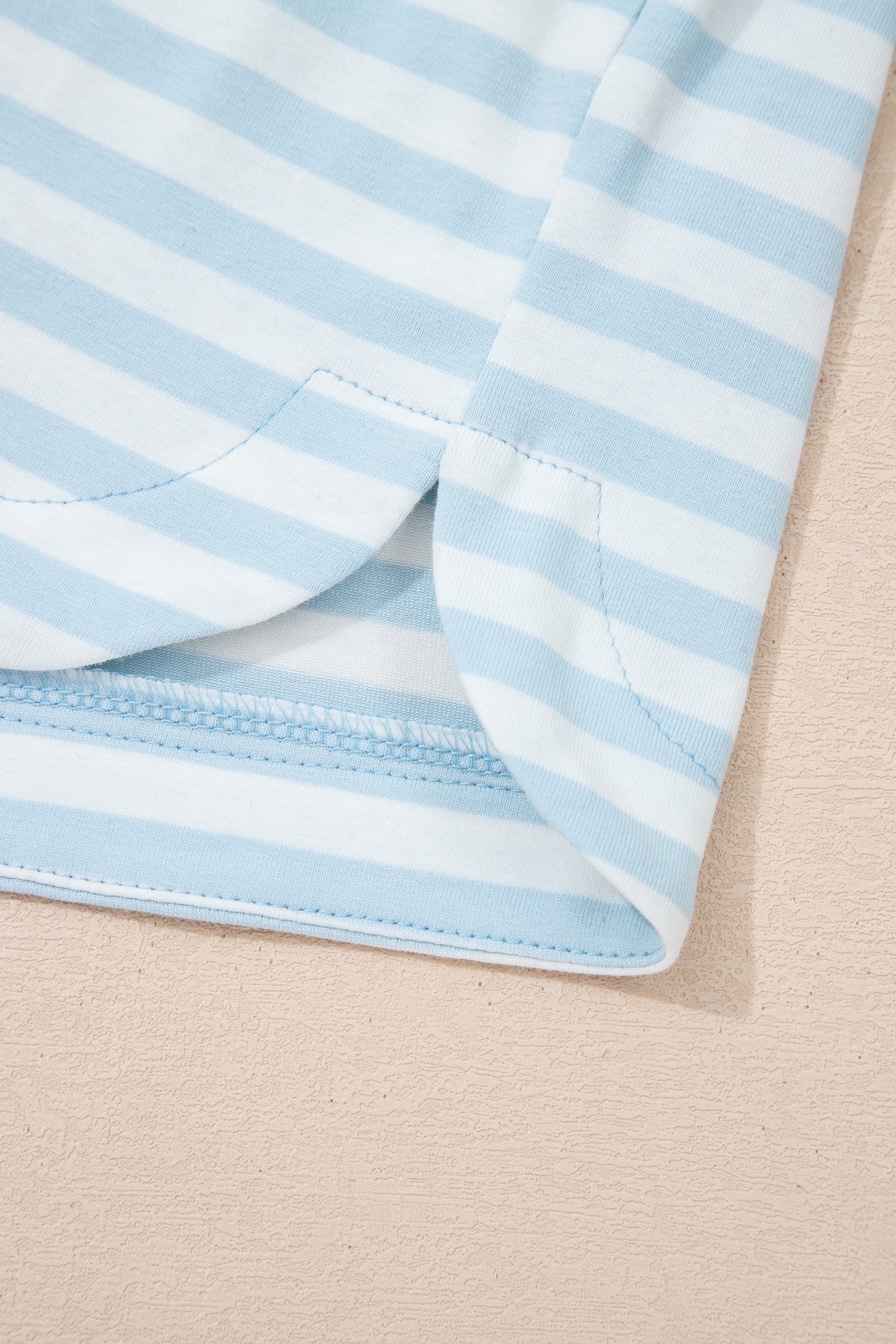 Stripe Contrast Trim Tee & Drawstring Shorts Set