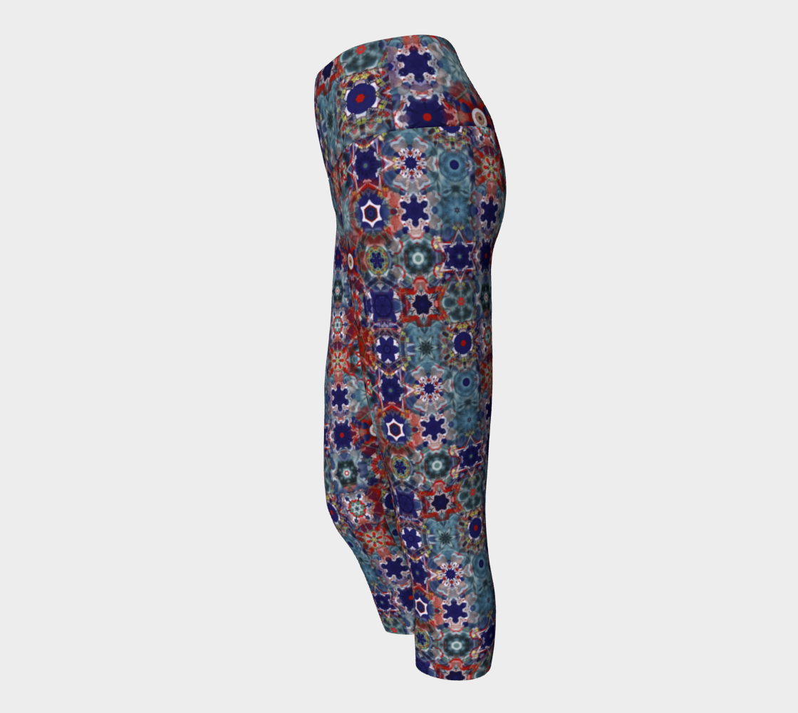 Blue & Red Floral Pattern Yoga Capri Leggings
