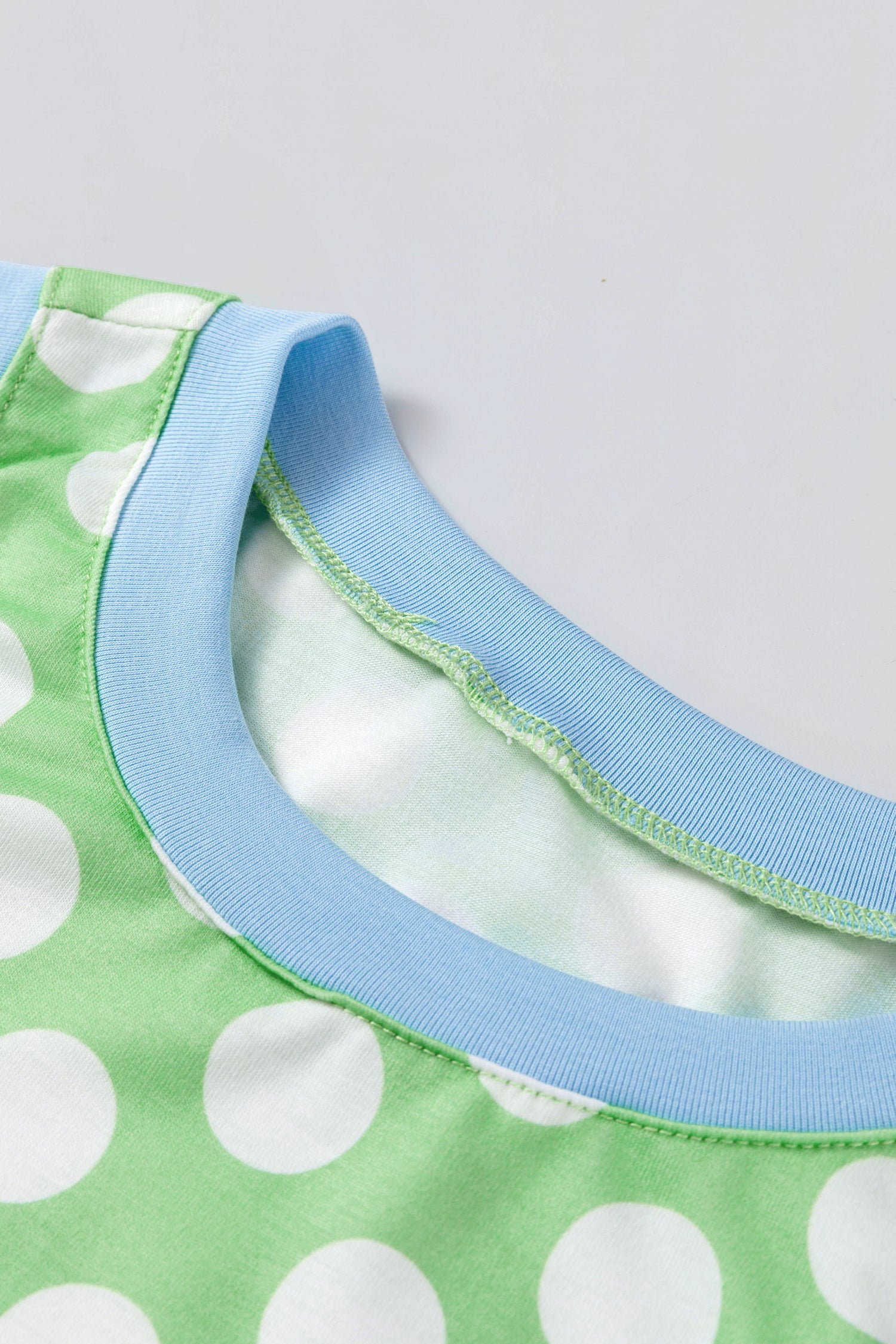 Polka Dot Contrast Trim Loose Tank Top